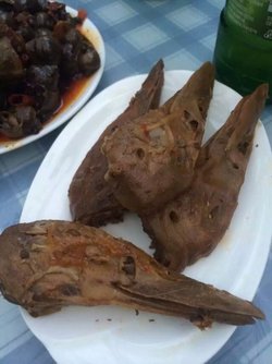 8元一个,味道香辣