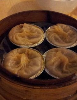 蟹粉汤包