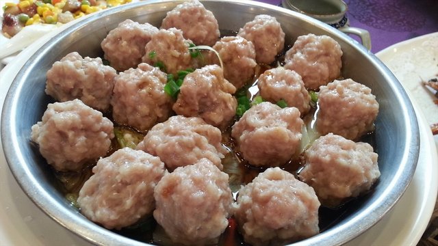 蒸肉丸