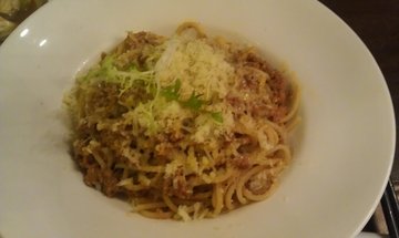 芝士肉酱意粉