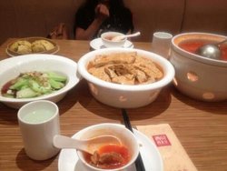 黑猪肉烩豆腐