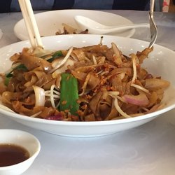 唐宫  干炒牛河