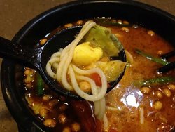 酸汤米线