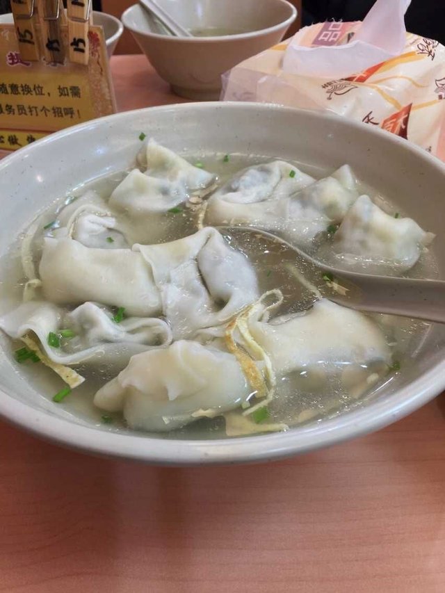 菜肉馄饨