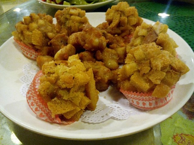 炸灌汤凌鱼球