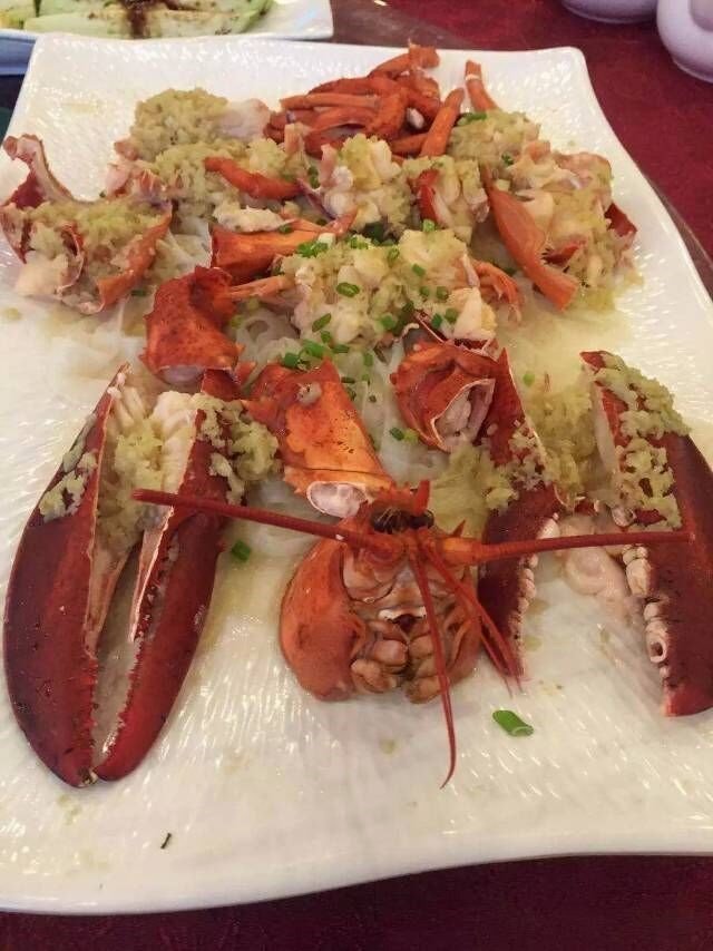 蒜蓉蒸龙虾