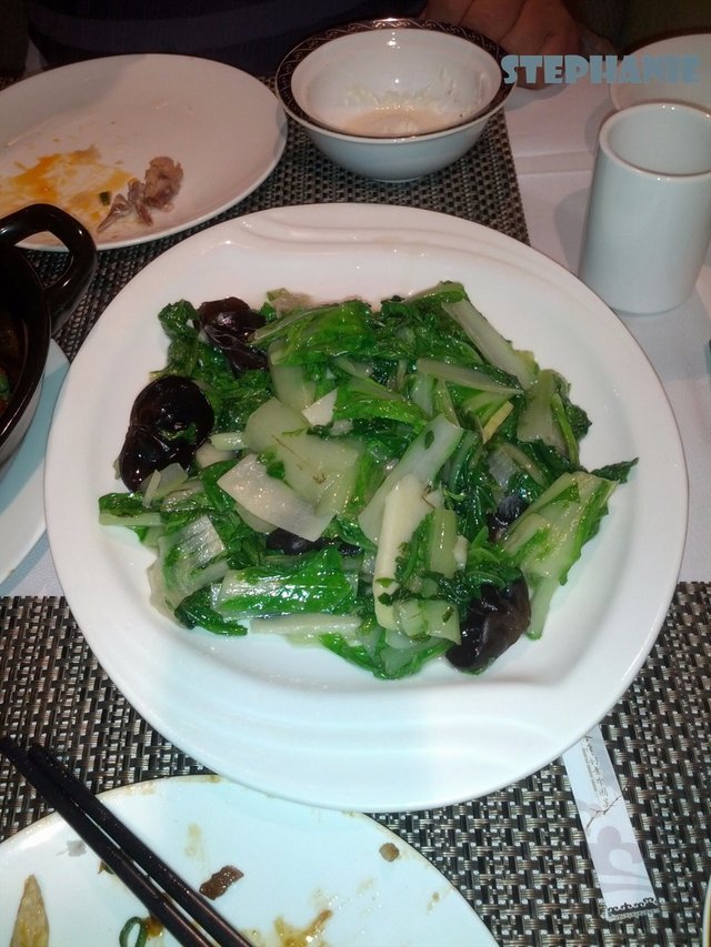黑木耳炒块菜