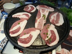 五花肉和小鲜肉