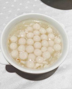 酒酿圆子