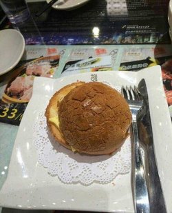 菠萝油