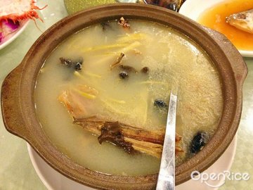 老鸭煲