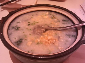 什锦砂锅粥