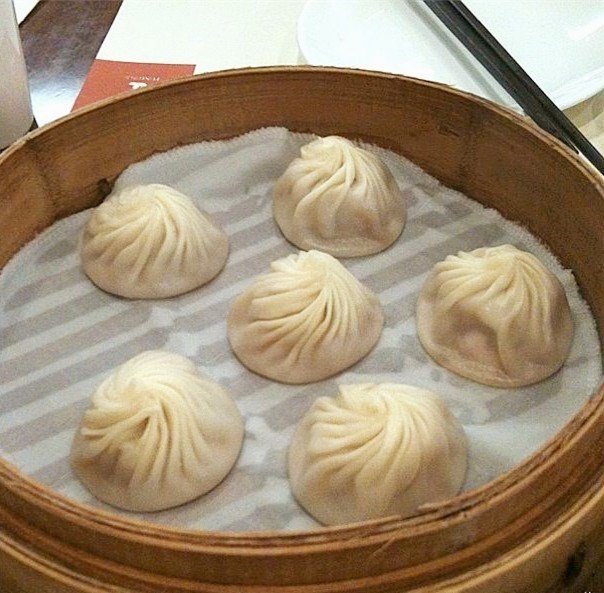 蟹粉小笼包