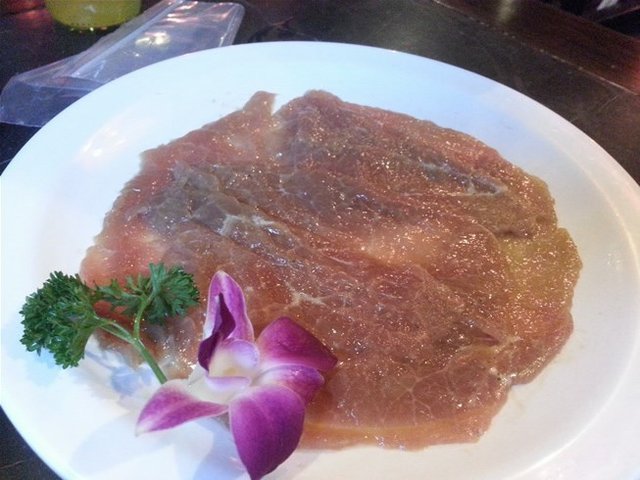 水上漂牛肉