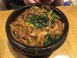 洋葱牛肉石锅咖喱饭