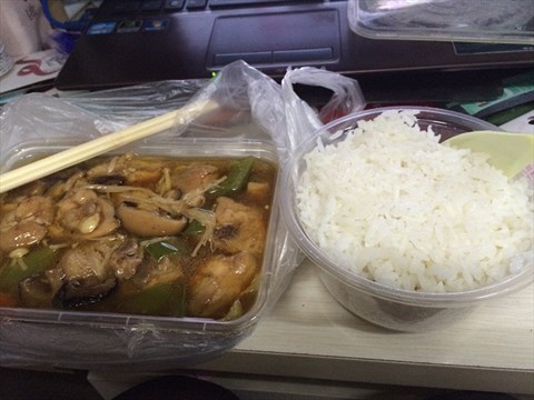 御味王黄焖鸡米饭