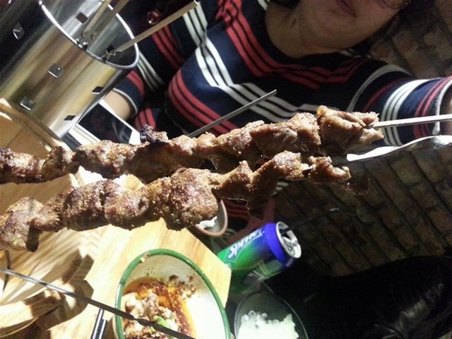 大撸串
