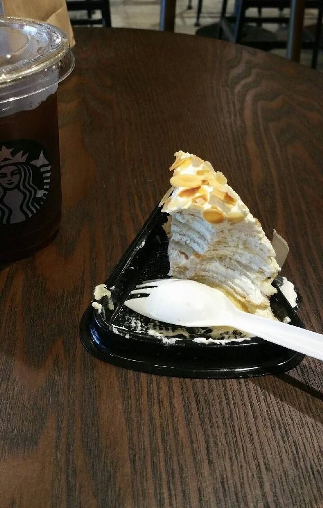 榴莲千层蛋糕