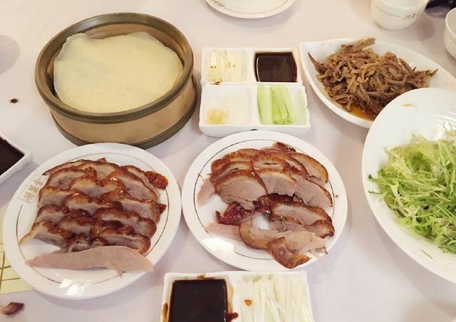 片皮鸭