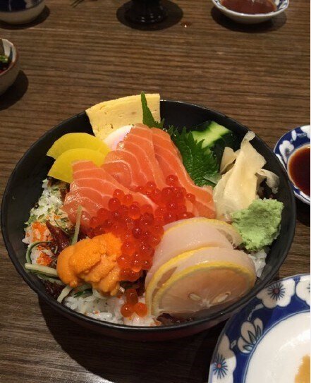 什锦鱼生饭