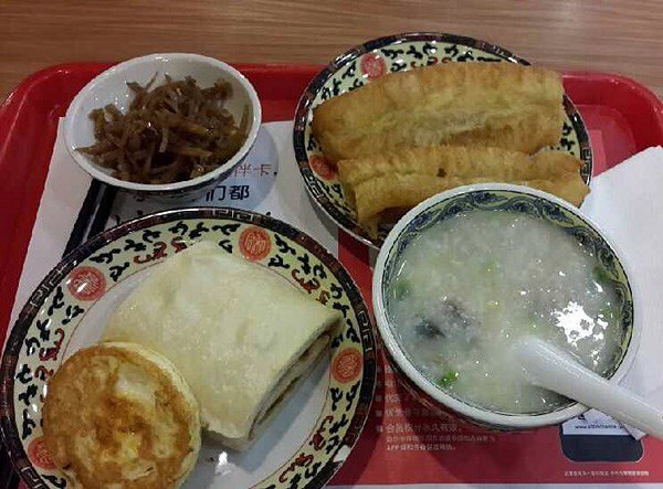 皮蛋瘦肉粥