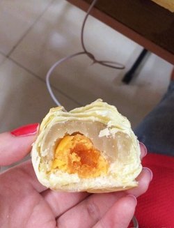 蛋黄酥