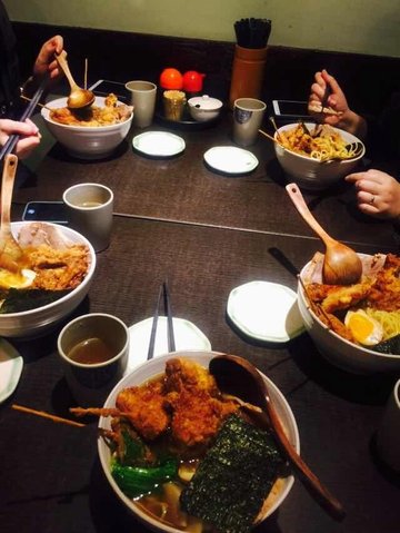 炸鸡乌冬面