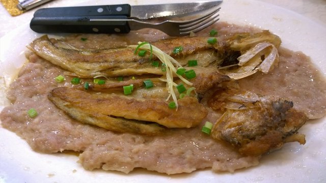 黄花鱼蒸肉饼
