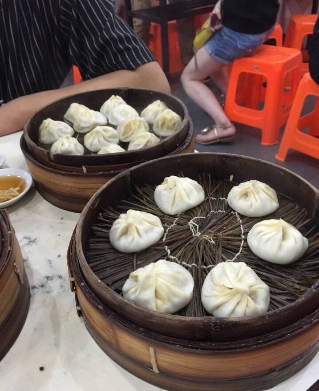 蟹粉鲜肉汤包