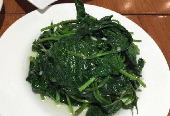 清炒豆苗