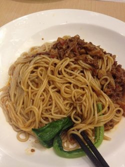 肉酱面