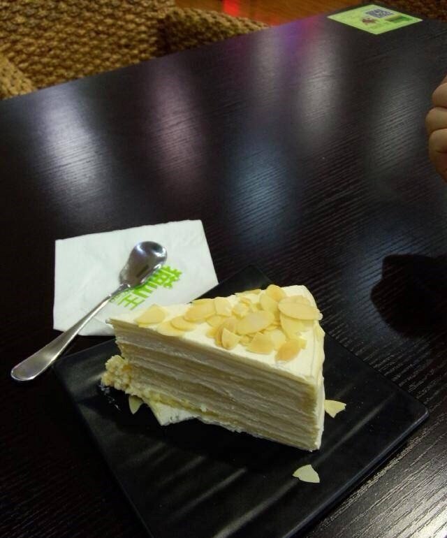 榴莲千层蛋糕