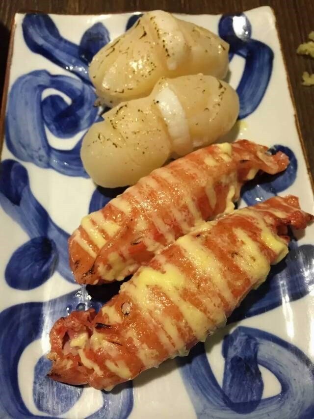 炙烤北海道蟹棒寿司￥15+带子寿司￥20