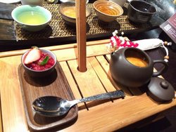 焦糖草莓布丁