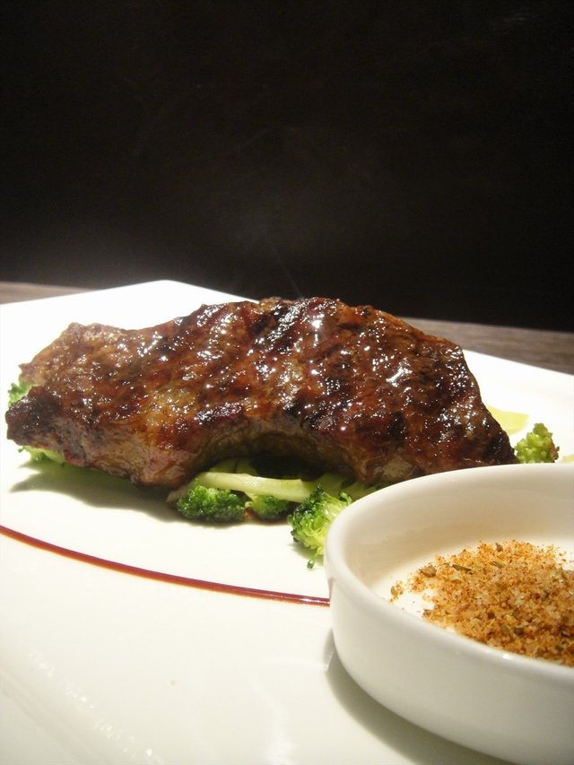 劳斯玛利雪花小牛排