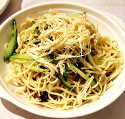 鸡丝凉面