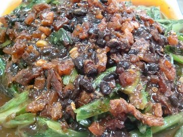豆豉鲮鱼油麦菜