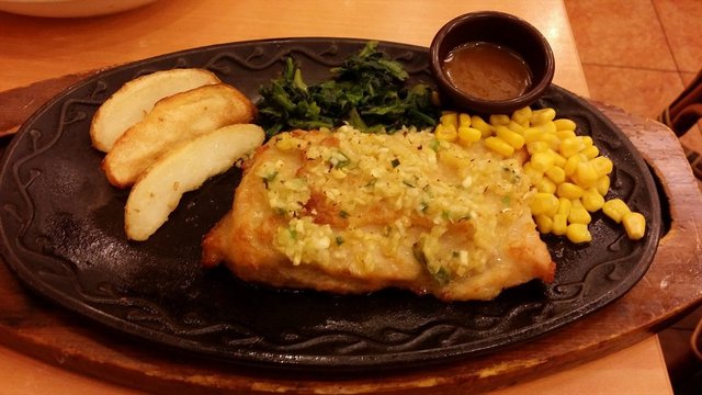 蒜香鸡扒