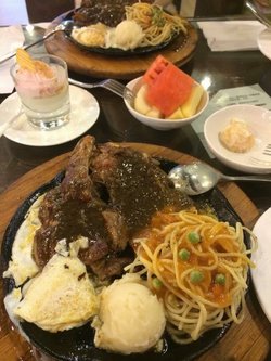 黑椒牛排套餐