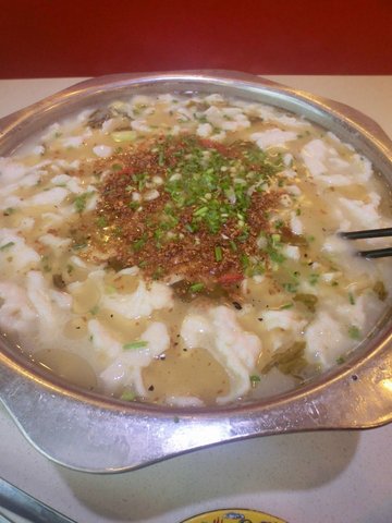 酸菜鱼火锅