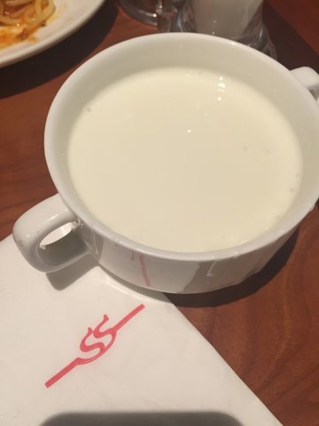 酸奶
