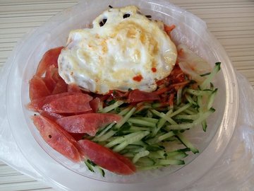 腊肠石锅拌饭+鸡蛋