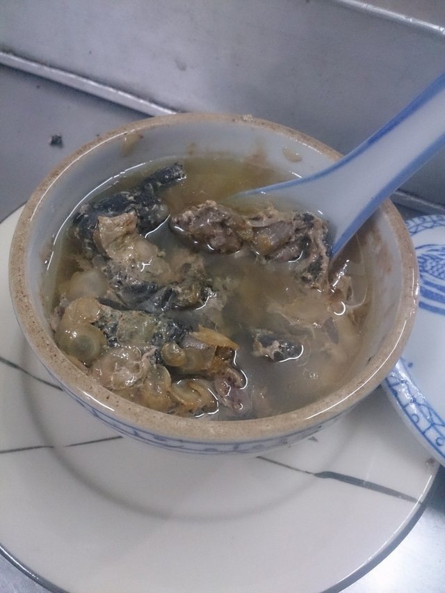 花旗参炖竹丝鸡