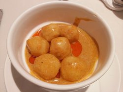 咖喱香港仔鱼蛋