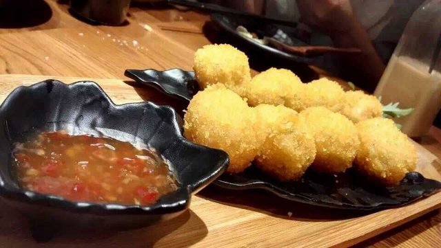 泰式黄金虾球