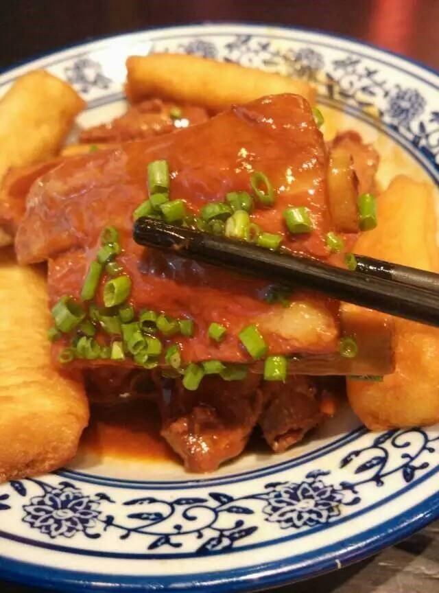 红烧排骨