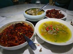 酸辣肥牛