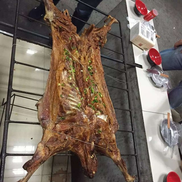 烤全羊