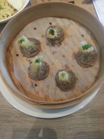 红烧肉烧麦