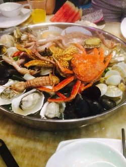 海鲜焖锅